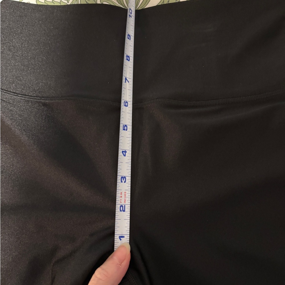 Athleta Elation Sheen Tight Black Leggings S - Picture 8 of 8